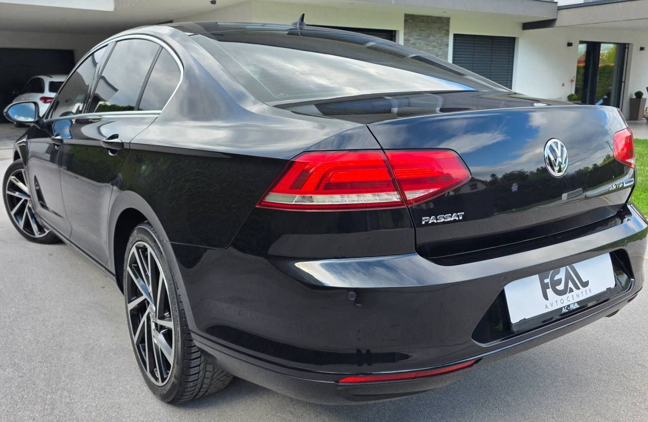 Zunanja slika - VW Passat - 2.0 TDI-AVT-VIRTUAL-LED-XENON-ACC-KAMERA-NAVI-PDC- - 3