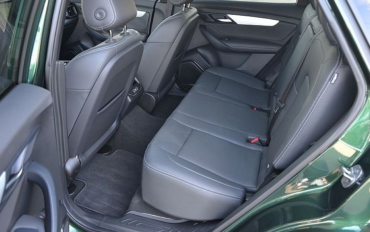 Zunanja slika - Vinfast VF8 - PLUS 4X4 - 8