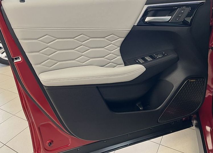 Zunanja slika - Mitsubishi Outlander - 2.4 PHEV Instyle Auto - NA ZALOGI - TOP CENA - - 15