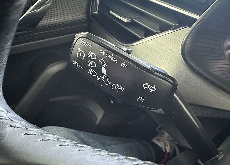 Zunanja slika - Škoda Kamiq - Scout 1.5 TSI 110kW.NEMŠKI.KAMERA.LED.NAVI.2024 - 13