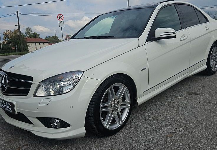 Zunanja slika - Mercedes-Benz C-Razred - C 320 CDI°4-MATIC° °AUT+F1° 224ks °STREŠNO OKNO° - 1