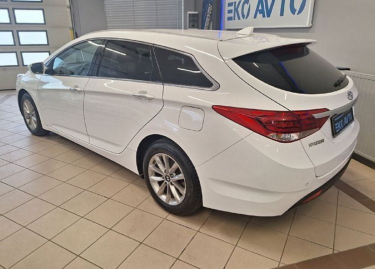 Zunanja slika - Hyundai i40 - 1.7 CRDI 85KW PREMIUM FUL LED-NAVI-KAMERA-PDC-... - 4