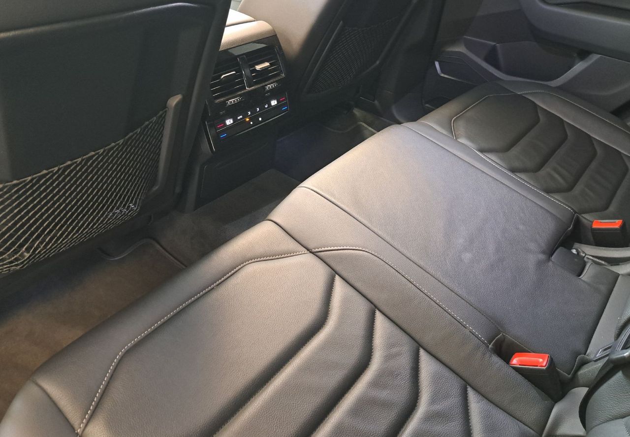 Zunanja slika - VW Touareg - V6 TFSI eHybrid R 340  462 -SLO-ODLIČEN- - 17