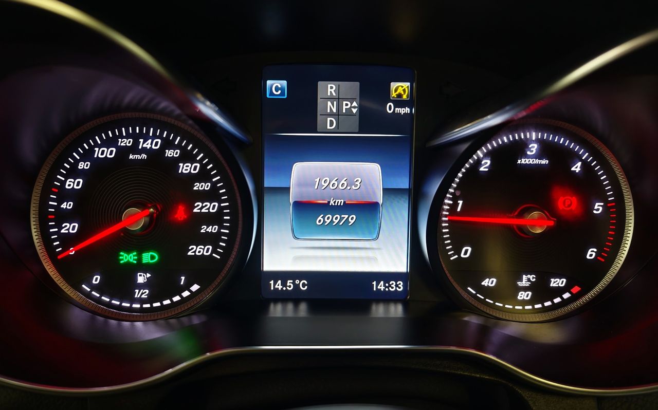 Zunanja slika - Mercedes-Benz GLC Coupe - GLC 250 d 4MATIC AMG NAVI 360KAM PANO LED TEMP - 15