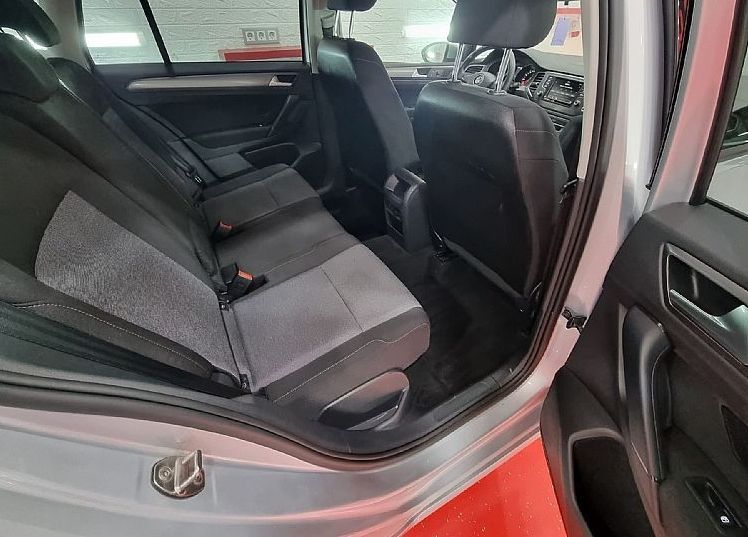 Zunanja slika - VW Golf - Sportsvan 1.6 TDI BMT.BREZ POLOGA DO 7 LET.VELIKI SERVIS OPR - 19