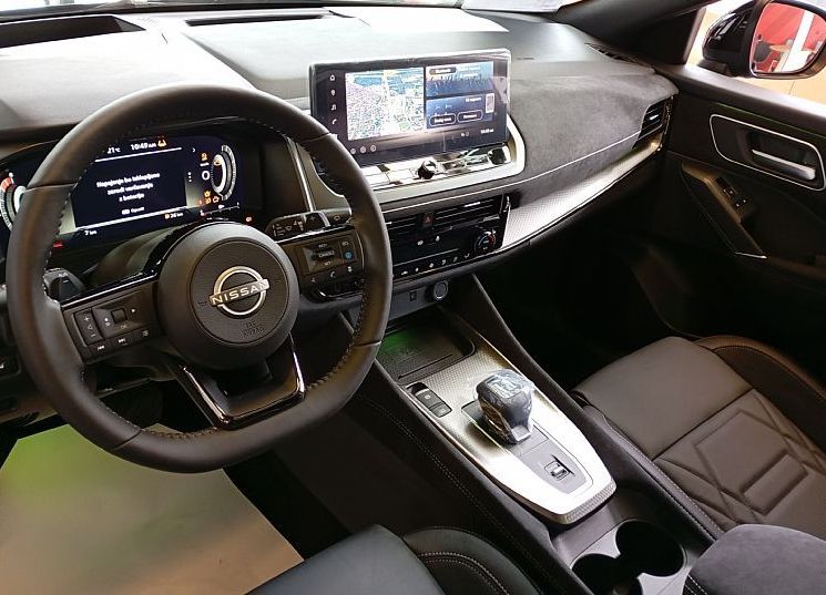 Zunanja slika - Nissan Qashqai - 1.3 DIG-T Mild Hyb.158 2WD X-Tr.N-DESIGN+COMFORT - 9