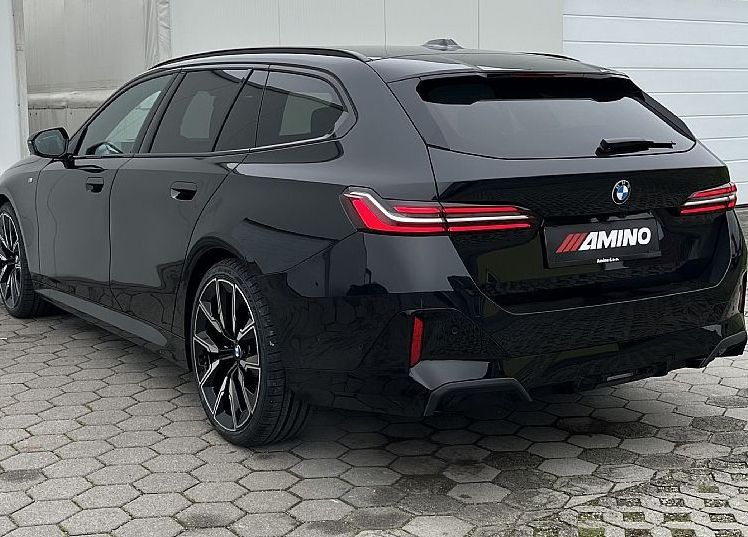 Zunanja slika - BMW Serija 5 - Touring: 520d-M OPTIK-LED-NAVI-HEAD-CARBON-ALU21 - 4