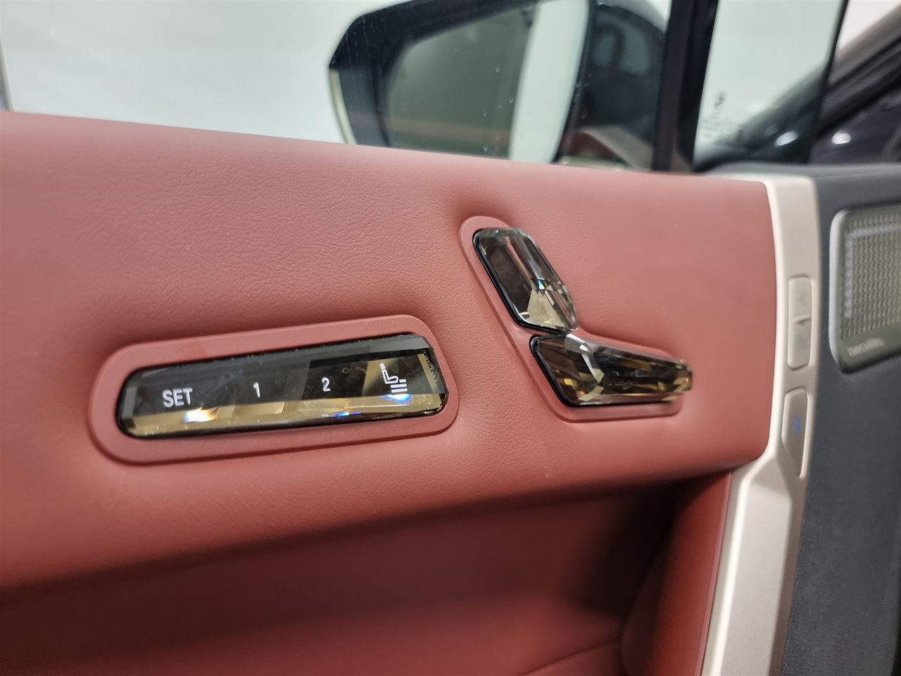 Zunanja slika - BMW iX - xDrive40 - 14