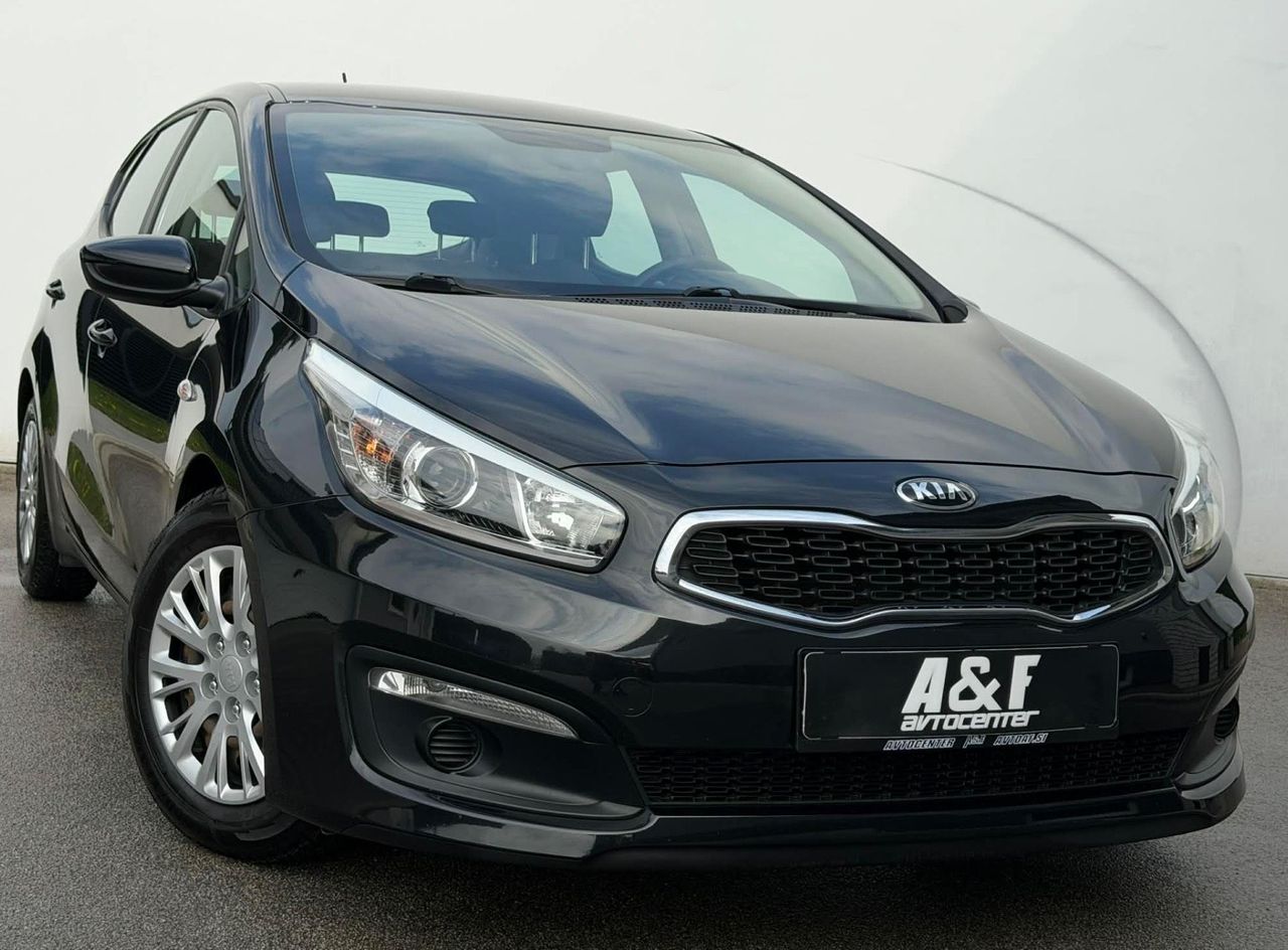 Zunanja slika - KIA Ceed - 1.4 CVVT-134.000km-KREDIT BREZ POLOGA-ODLIČEN- - 3