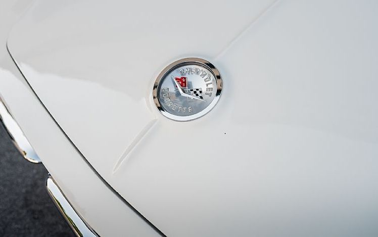 Zunanja slika - Chevrolet Corvette - C1 V8 5.4 atraktivna barvna kombinacija - 10