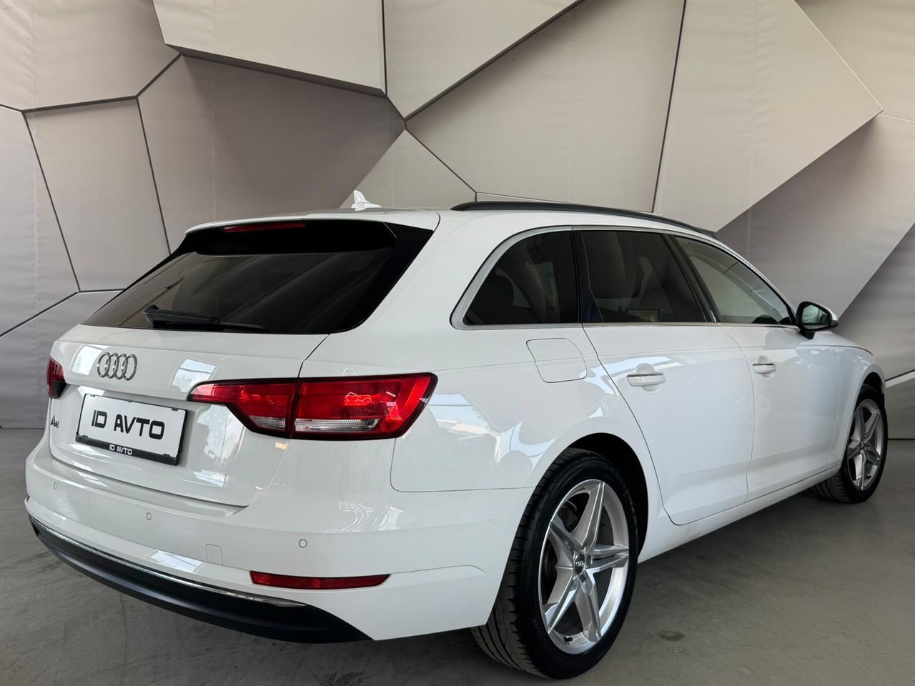 Zunanja slika - Audi A4 - A4 - 3