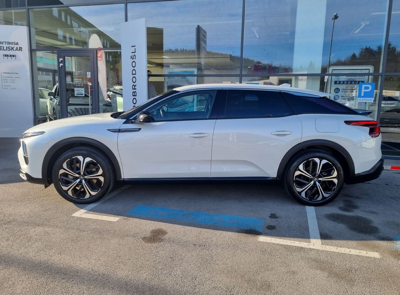 Zunanja slika - Citroën C5 X - 1.6 PHEV 225 SHINE PACK+POTRJENA SERVISNA+MALO KM - 4