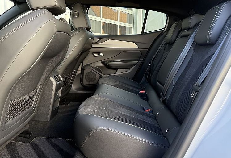 Zunanja slika - Peugeot 408 - GT 1.2 PureTech 130 ACC 1.LASTNIK - 9