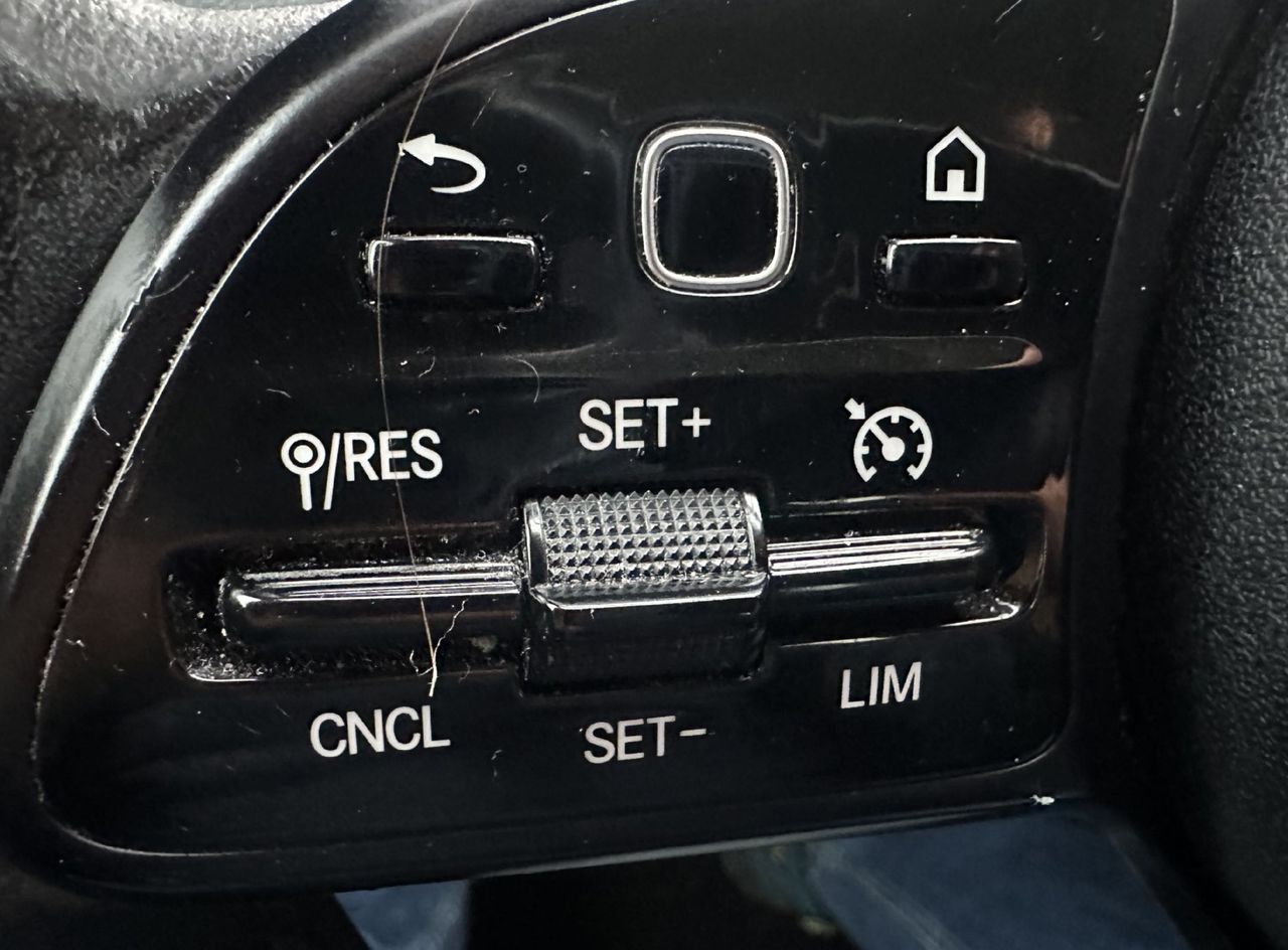 Zunanja slika - Mercedes-Benz GLB-Razred - GLB 200 d.KAMERA.USNJE.ACC.LED.NAVI.SAMO 137.000KM - 10