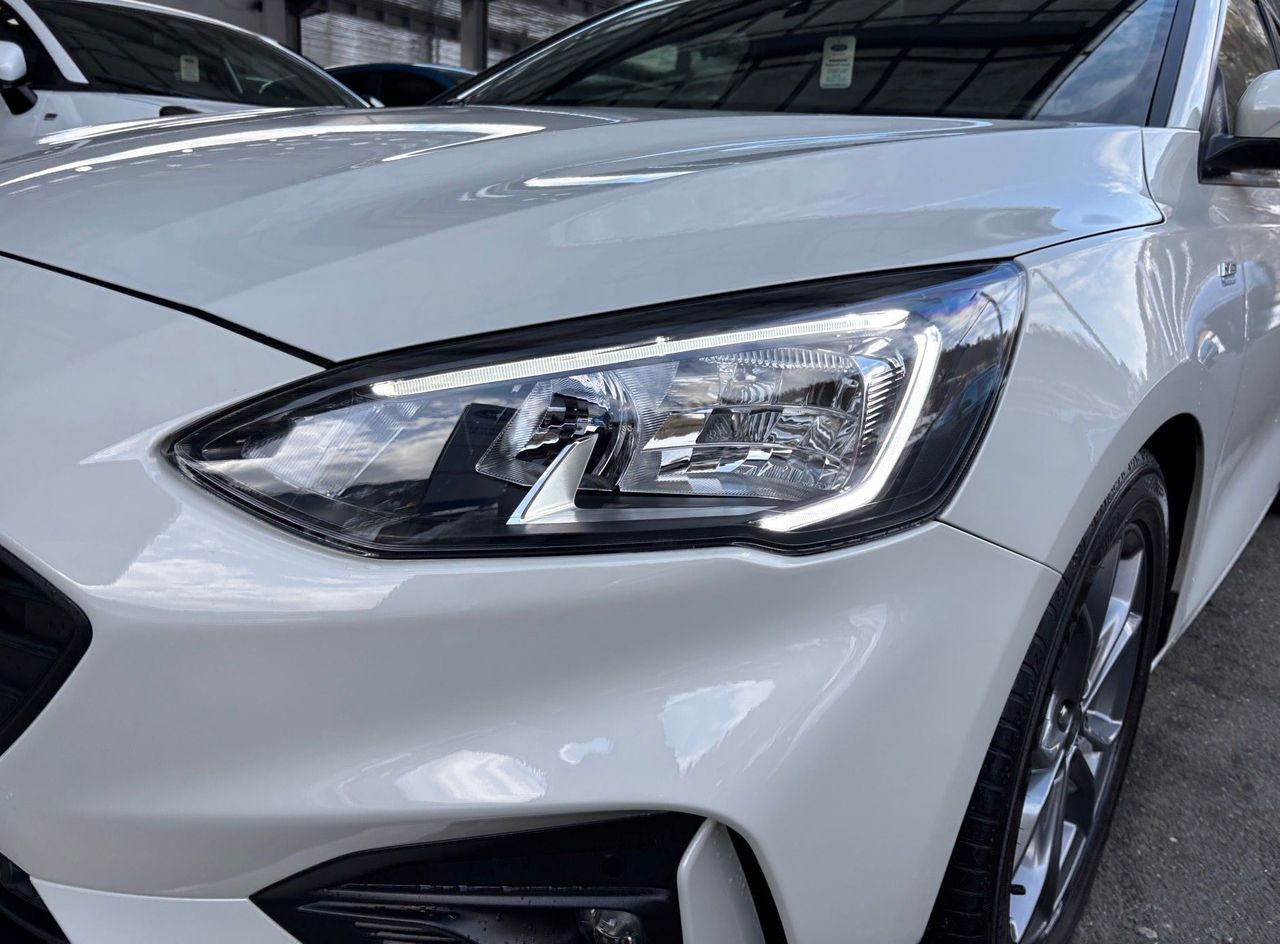 Zunanja slika - Ford Focus - ST-LINE 1.0 EcoBoost 125PS mHEV M6-LED-KAM-DAB - 7