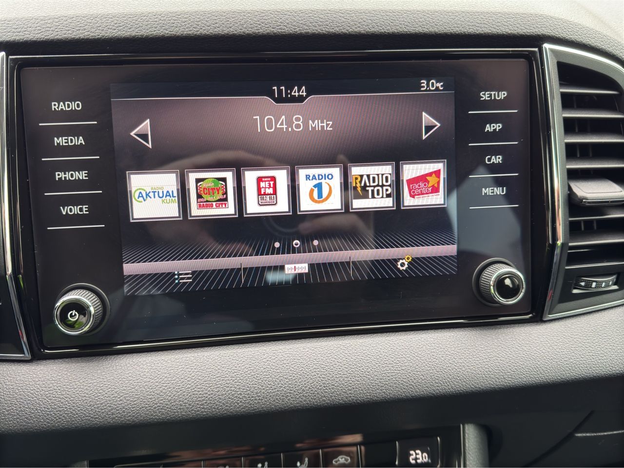 Zunanja slika - Škoda Karoq - 4x4 2,0 TDI DSG - 9