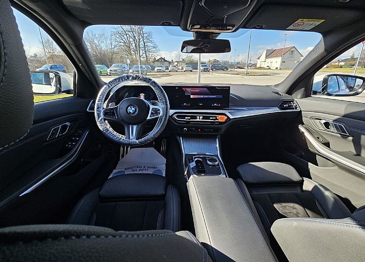 Zunanja slika - BMW Serija 3 - Touring: 320i  AT |M sport|Keyless|Fullled|aktivni temp| - 9