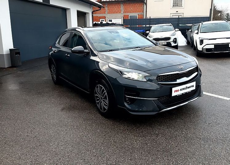 Zunanja slika - KIA XCeed - 1.5 T-GDi EX + navigacija+kamera+avtomatik - 2