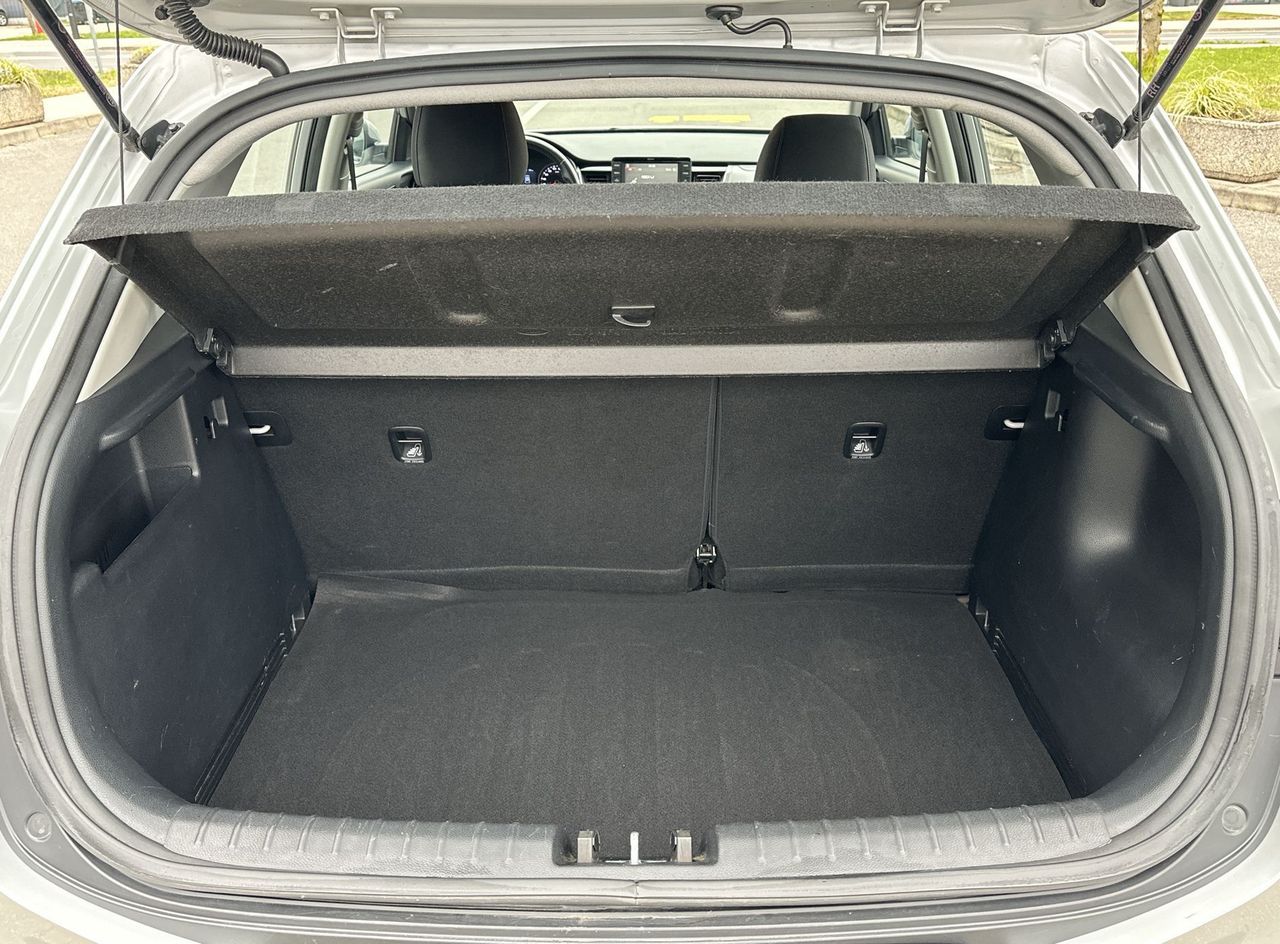 Zunanja slika - KIA Stonic - 1.6 CRDI EX Edition 6M T - 12