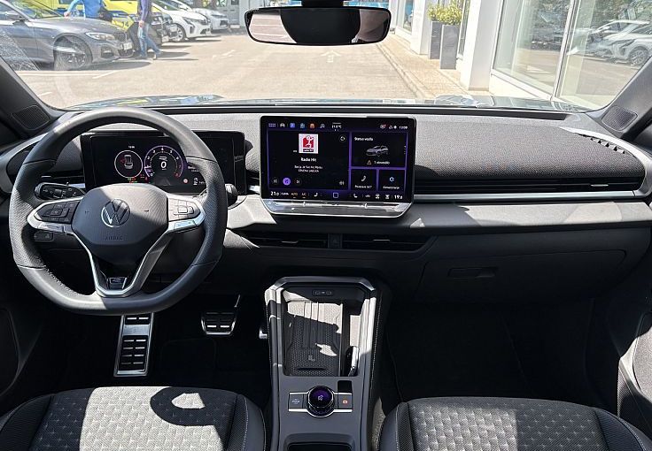 Zunanja slika - VW T-Roc - 1.5 eTSI R-Line DSG - 8