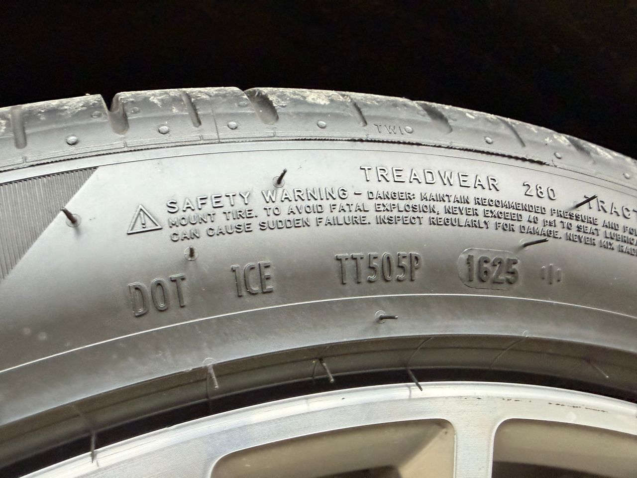 Zunanja slika - BMW X7 - BMW - 24