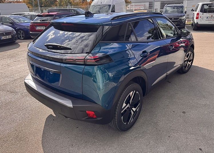 Zunanja slika - Peugeot 2008 - ALLURE PureTech 100 + Bon za zimske gume - 3