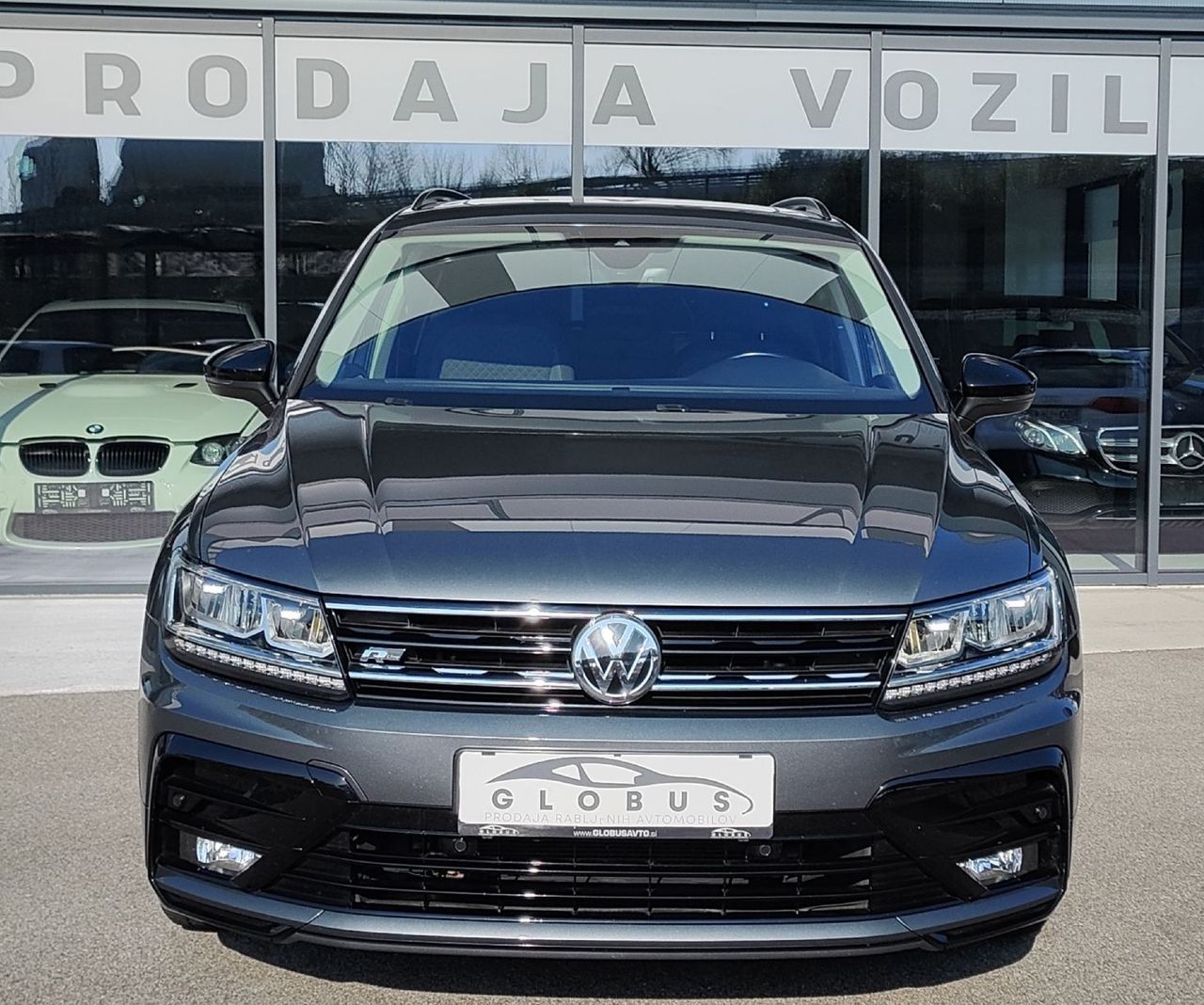 Zunanja slika - VW Tiguan - 2.0 TDI SCR BMT R-Line Edit. 110kW - 5