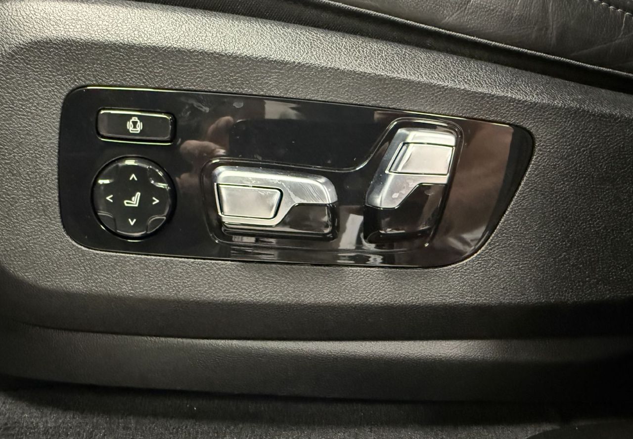Zunanja slika - BMW X6 - serija : xDrive30d -M-SHADOW-TANSANITE-LASER-ZRAČNO.-22COL - 16