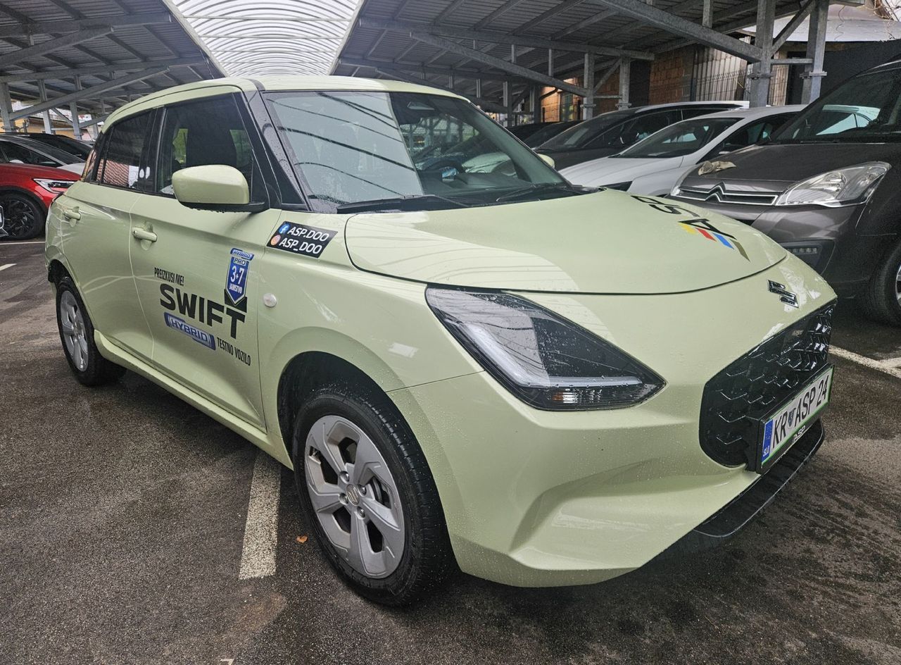 Zunanja slika - Suzuki Swift - 1.2 ALLGRIP HIBRID PREMIUM - 4