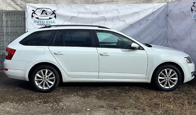 Zunanja slika - Škoda Octavia - 1.6 TDI  81 kW - NAVI - PDC - TEMP - 5