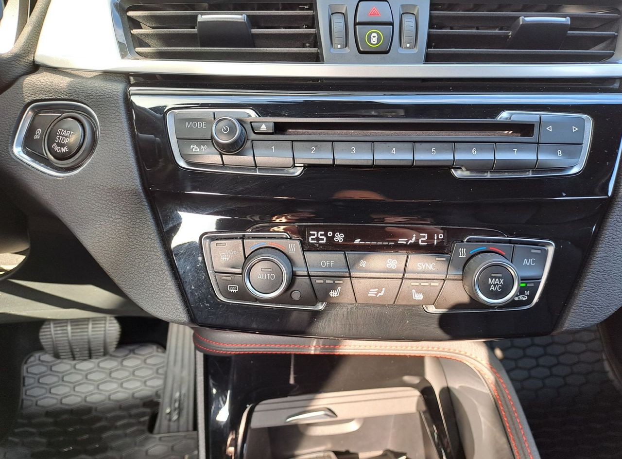 Zunanja slika - BMW X1 - serija :  sDrive18d Sport Line - 11