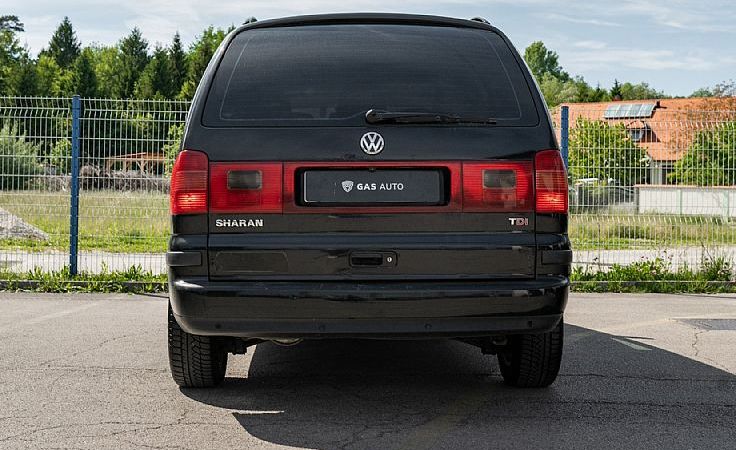Zunanja slika - VW Sharan - 1.9 TDI  PDC Kamera Tehnični celo leto - 6
