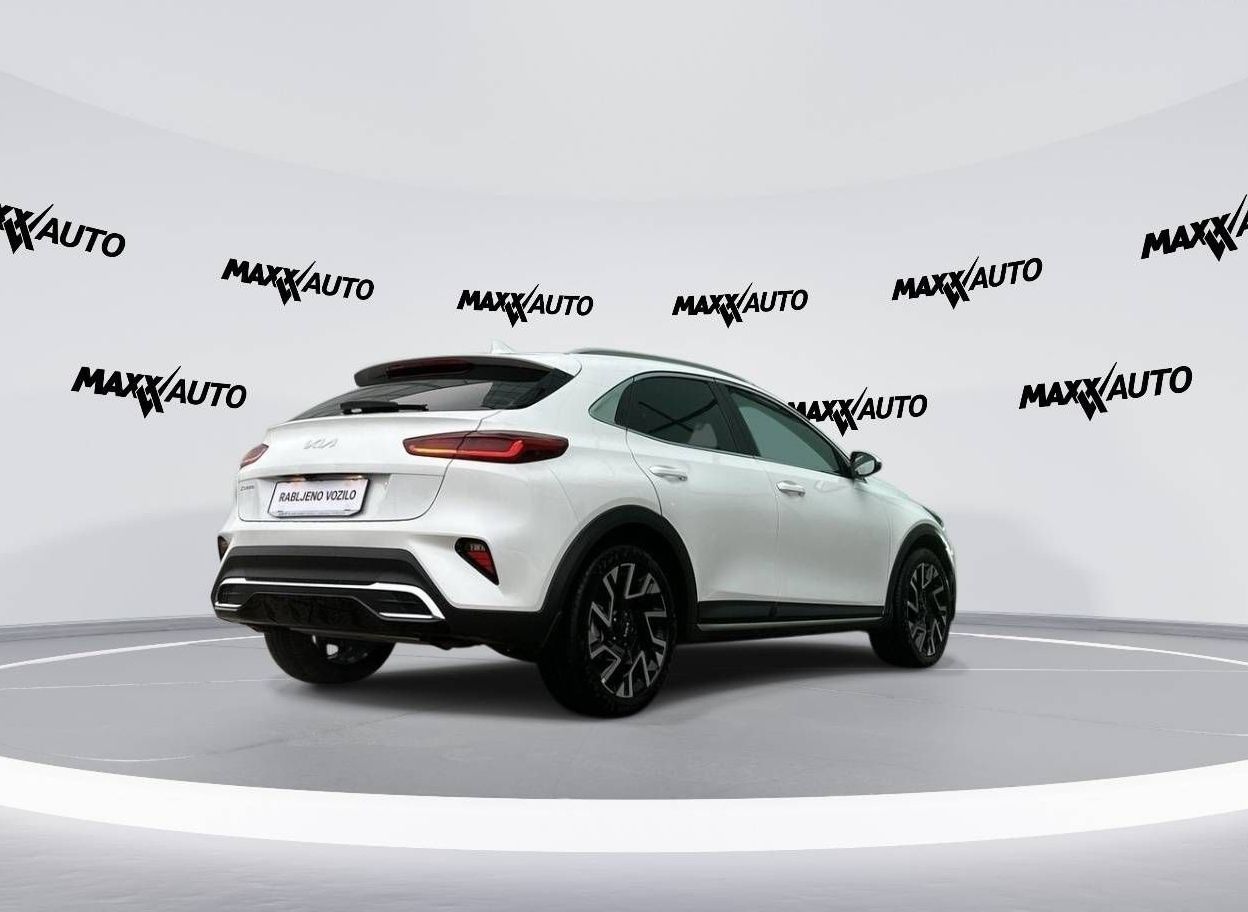 Zunanja slika - KIA XCeed - 1.5 T-GDi EX Way+ ISG. M T 103 kW - 5