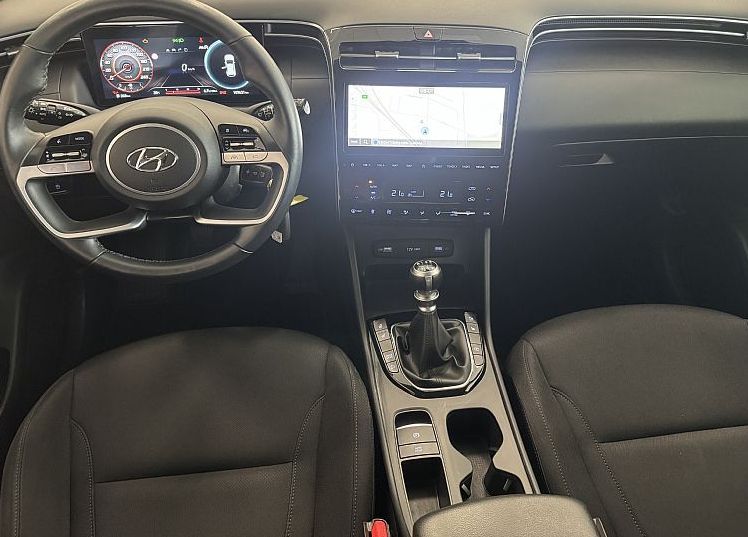 Zunanja slika - Hyundai Tucson - 1.6 CRDi STYLE LED NAVI ALU WINTER SLO 1.lastnik - 5