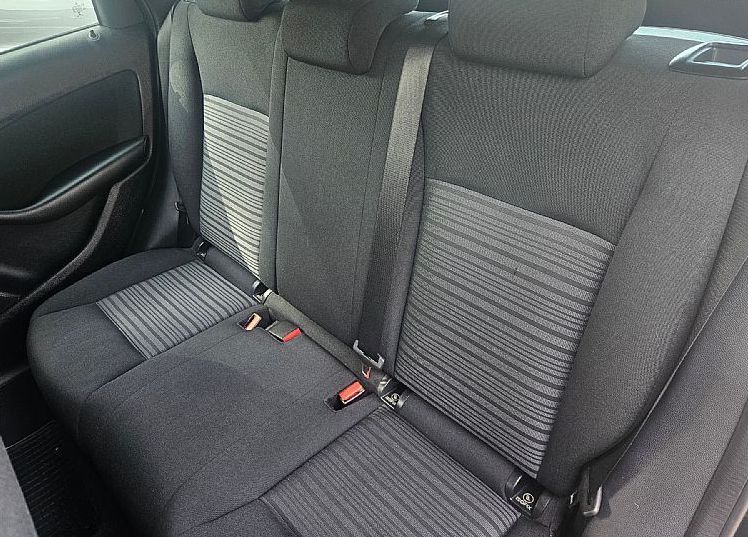 Zunanja slika - Mercedes-Benz B-Razred - 136ks °NAVIGACIJA° °TEMPOMAT° °PARK-SENZORJI° - 12