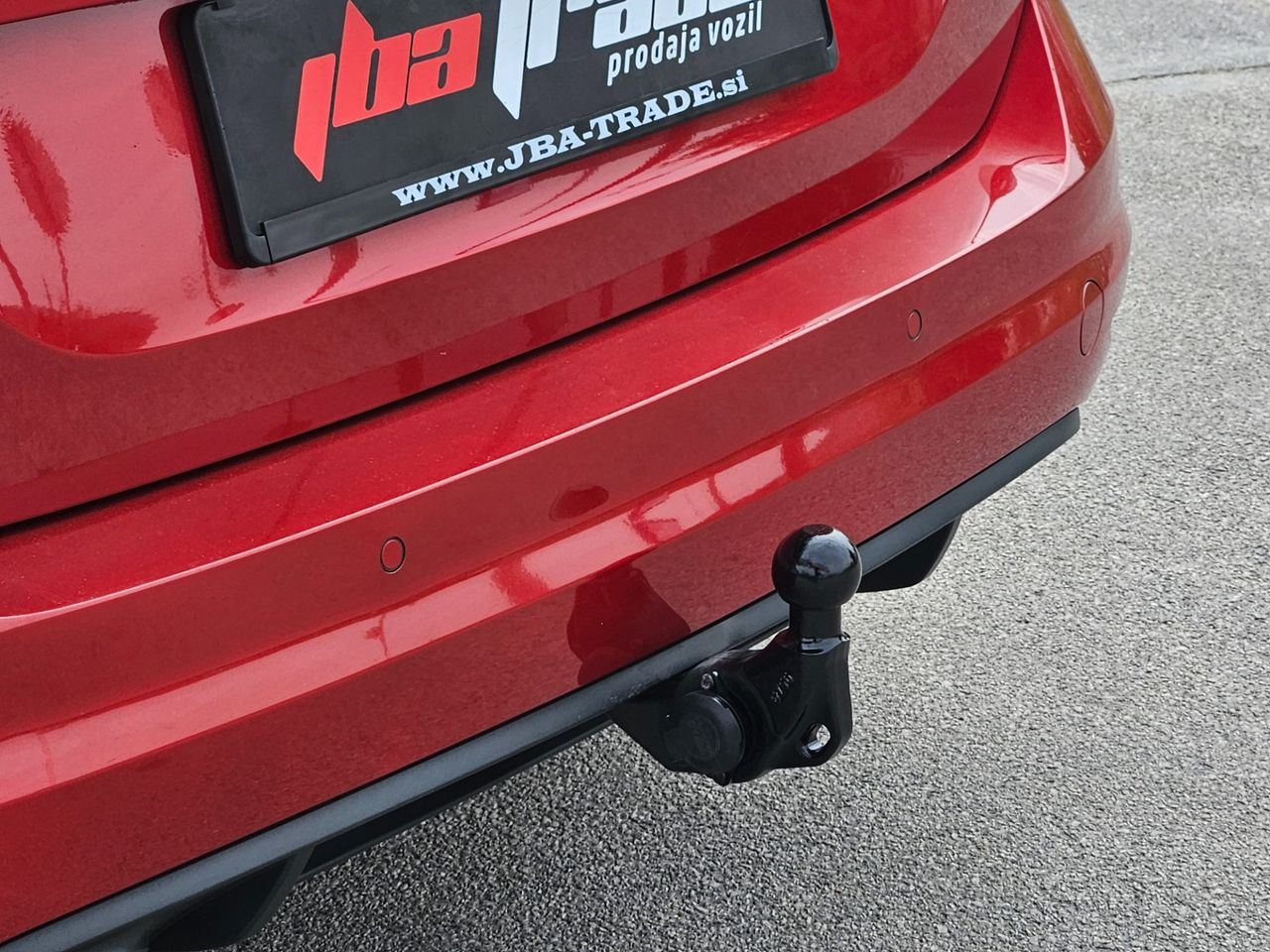 Zunanja slika - VW Touran - 2,0 TDI BMT Highline DSG - 6