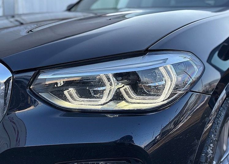Zunanja slika - BMW X3 - serija : xDrive30e  AUT. - LED - VIRTUAL - NAVI - KLJUKA - 7