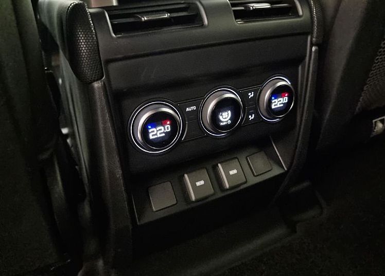 Zunanja slika - Land Rover Defender - 130 OUTBOUND P400 3.0t I6 MHEV AWD A8 - 13