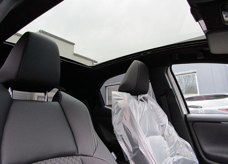 Zunanja slika - Mazda Mazda2 - 1.5 HEV HOMURA PLUS E-CVT - 8