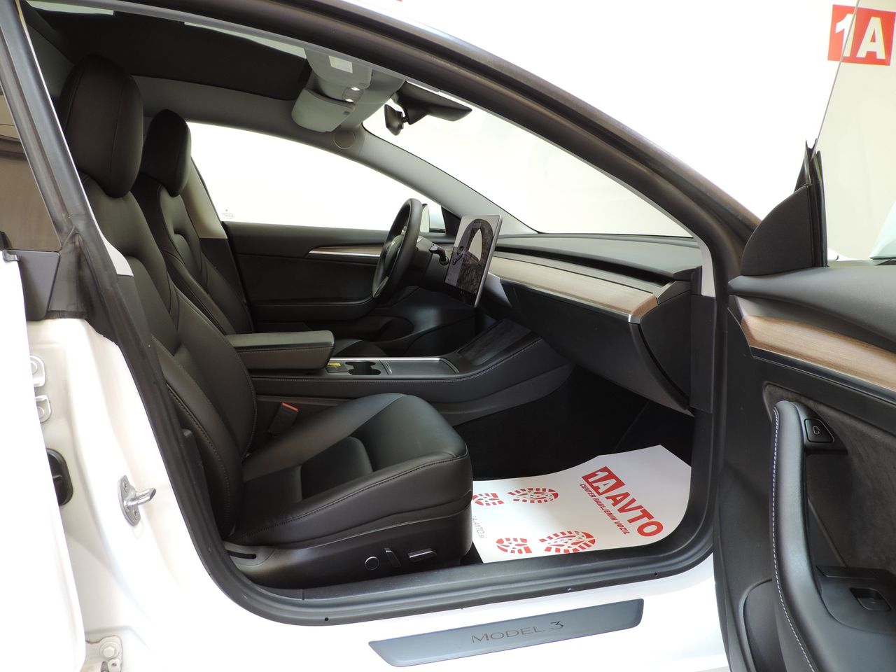 Zunanja slika - Tesla Model 3 - LONG RANGE DUAL MOTOR AWD - 11