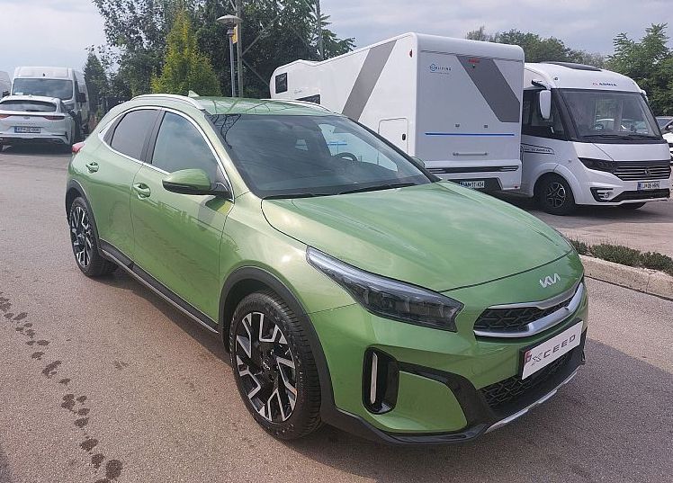 Zunanja slika - KIA XCeed - 1.6 T-GDi EX WAY ISG.7DCT 110.3 kW. VEČ BARV - 3