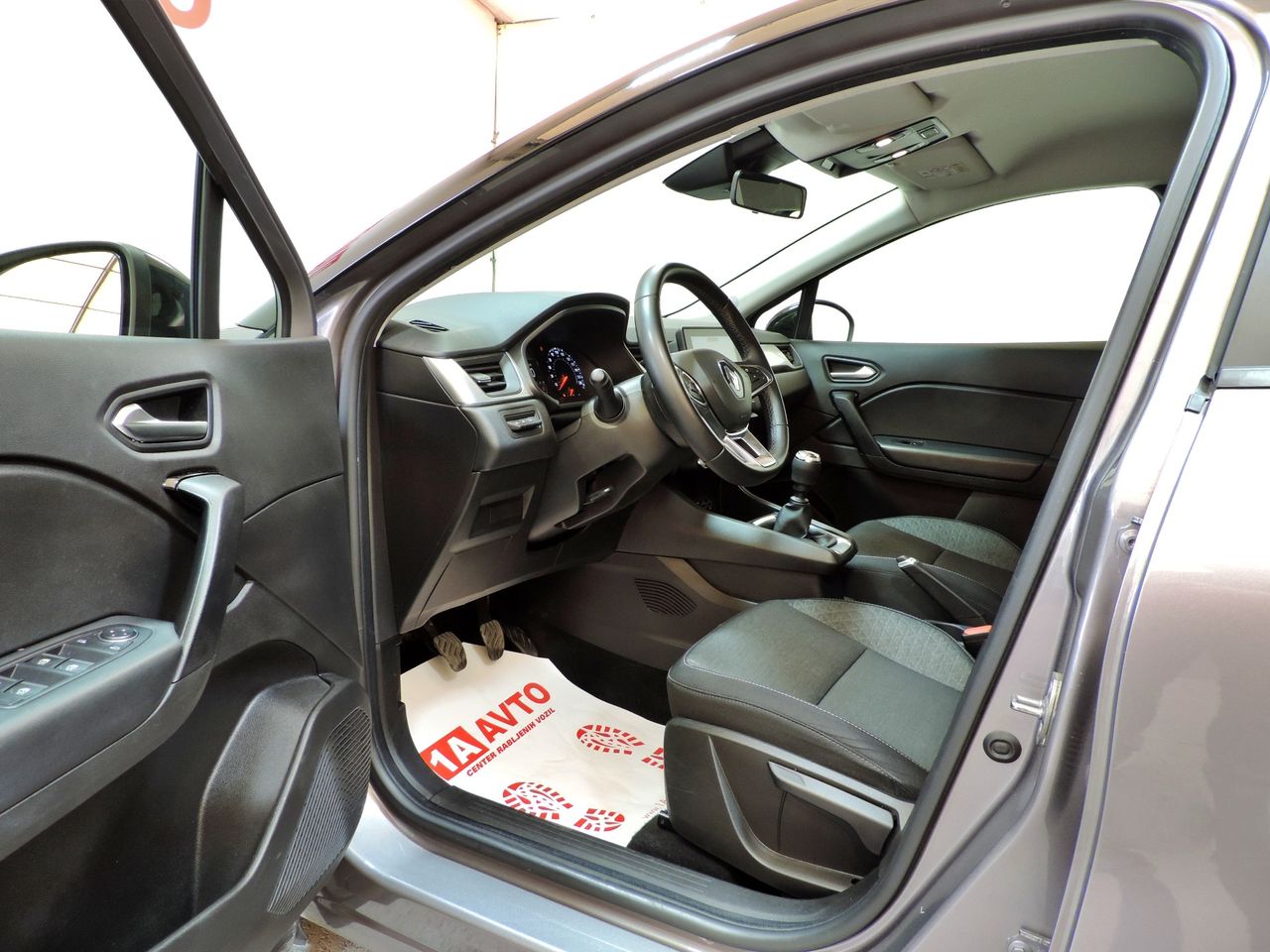 Zunanja slika - Renault Captur - 1.0 TCE 90 EVOLUTION LED-KAMERA-NAVI - 9