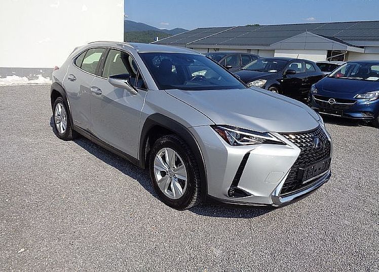 Zunanja slika - Lexus UX - 250h HYBRID - samo 68.299 kilometrov - 2