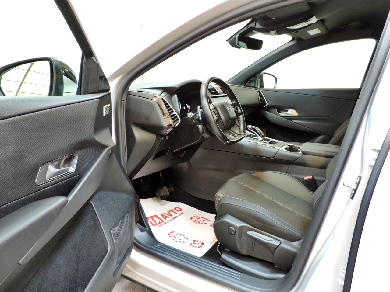 Zunanja slika - DS DS 7 - Crossback BlueHDi 130 S&S So Chic Avt. - 9