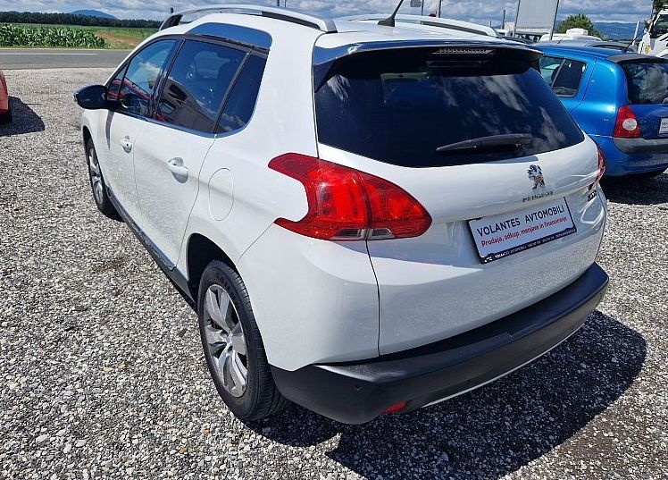 Zunanja slika - Peugeot 2008 - 1.2 PureTech 82 ACTIVE - 5