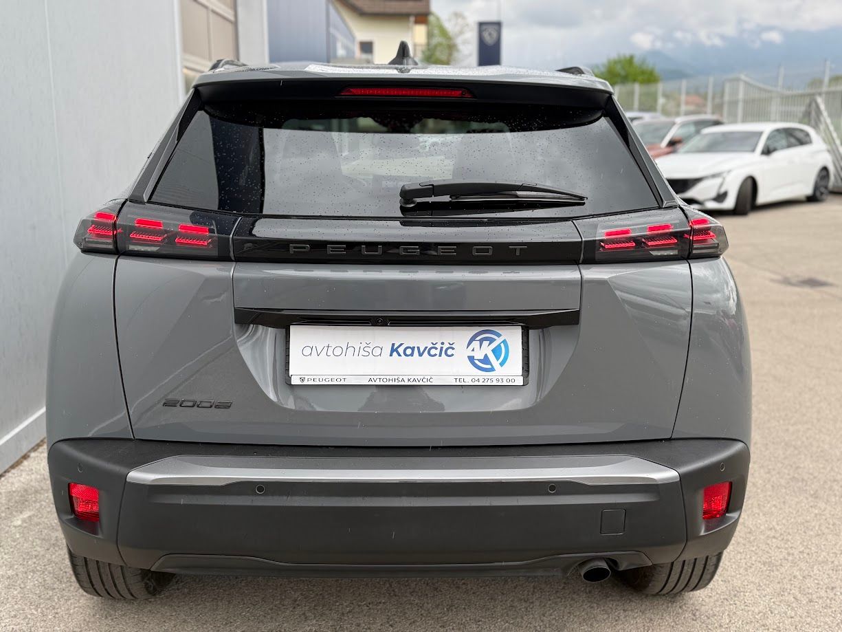 Zunanja slika - Peugeot 2008 - 1,2 PureTech 100 S&S Allure - 11