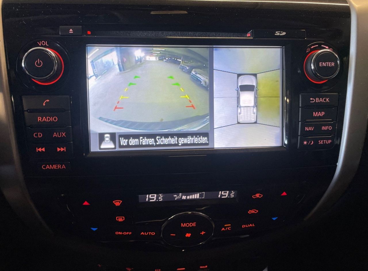 Zunanja slika - Nissan Navara - 2.3 dci 4x4 XSENON.NAVI.2XPDC.KAMERA.USNJE.PANORAM - 6