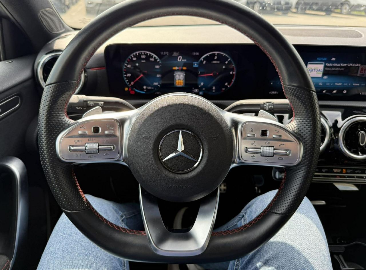 Zunanja slika - Mercedes-Benz A-Razred - A 220 AMG Line 2.0 d 140kW 8-Gang - 5