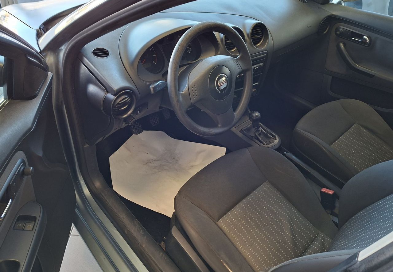 Zunanja slika - Seat Ibiza - 1.2-HITRI KREDIT- - 6