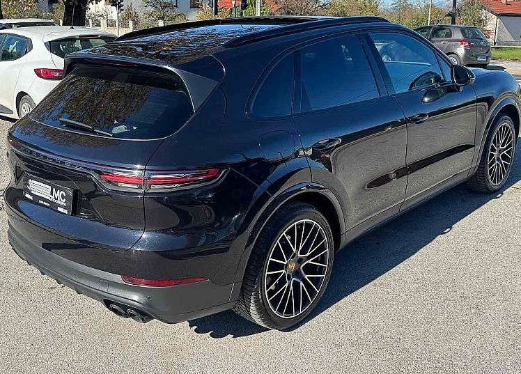 Zunanja slika - Porsche Cayenne - 3.0 340ks °PANORAMA° °21-COL° °ZRAČNO VZMETENJE° - 5